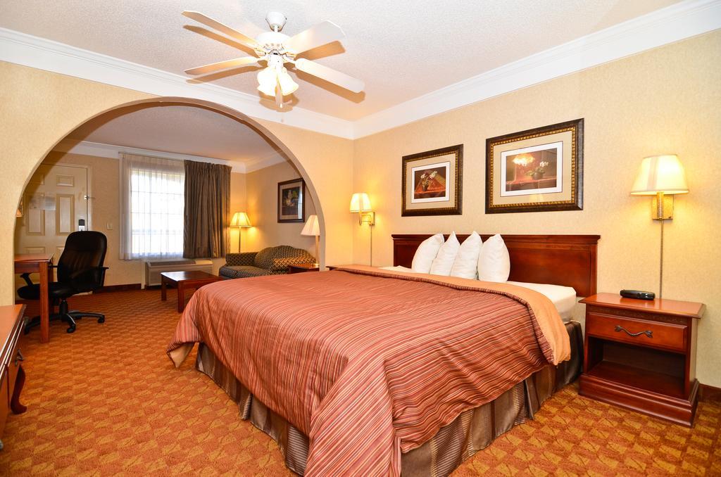 Peach State Inn & Suites Hawkinsville Esterno foto