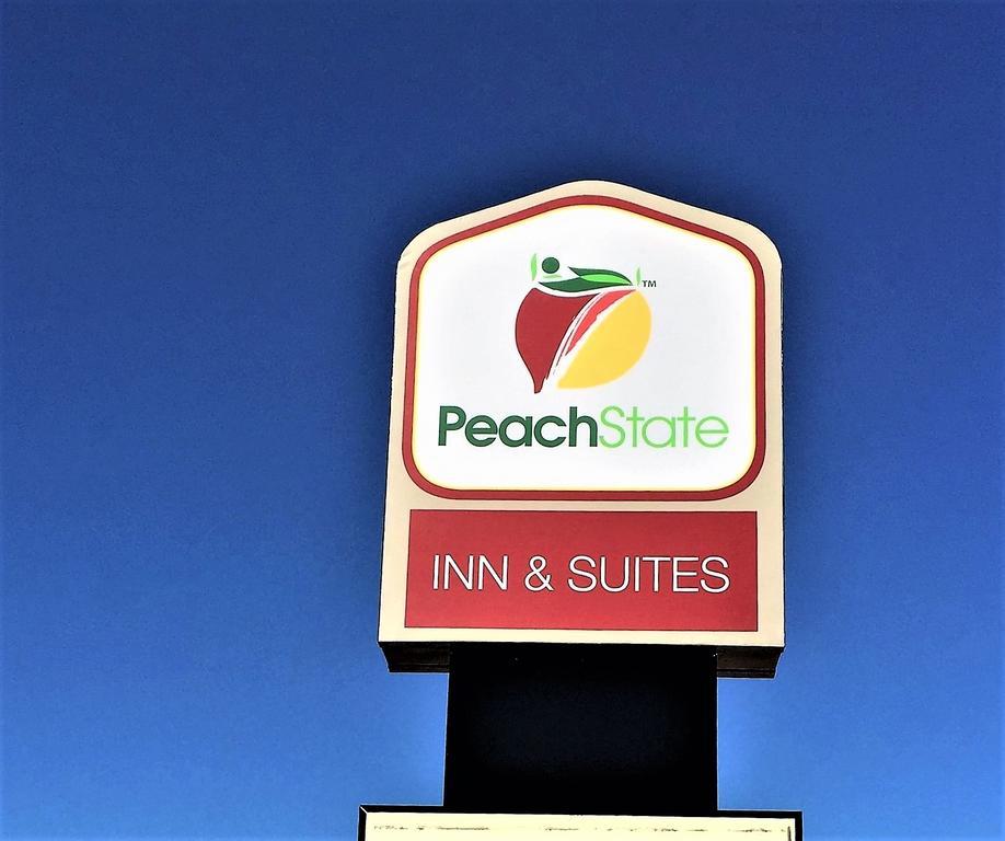 Peach State Inn & Suites Hawkinsville Esterno foto